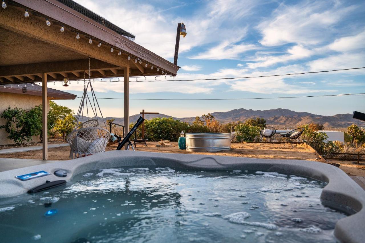 The Stargaze In Joshua Tree - Pool, Hot Tub, Views Villa Esterno foto