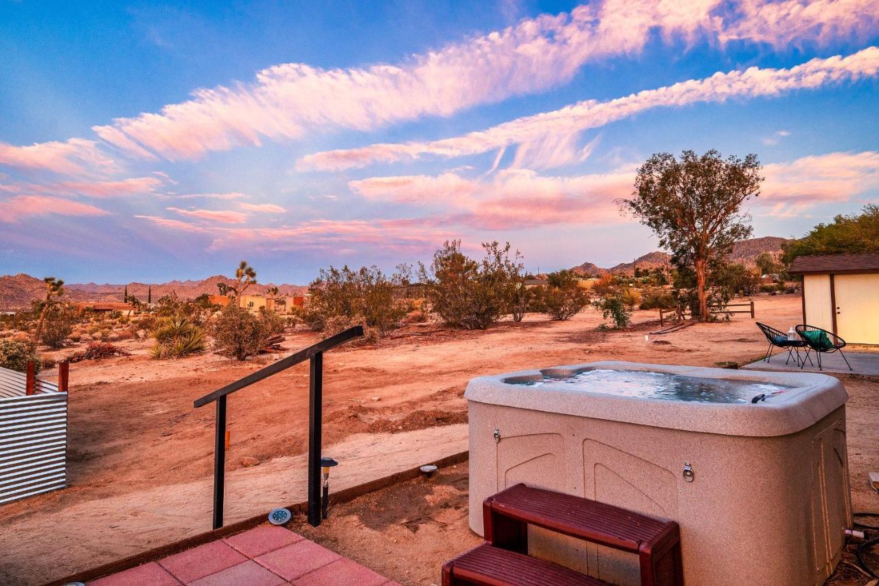 The Stargaze In Joshua Tree - Pool, Hot Tub, Views Villa Esterno foto